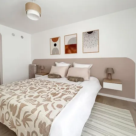 Daire Cosy T3 Plein Centre, Clim & Balcon *