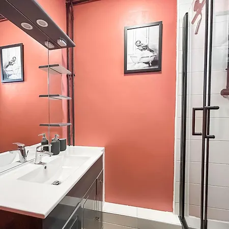 Apartment Cosy T3 Plein Centre, Clim & Balcon *