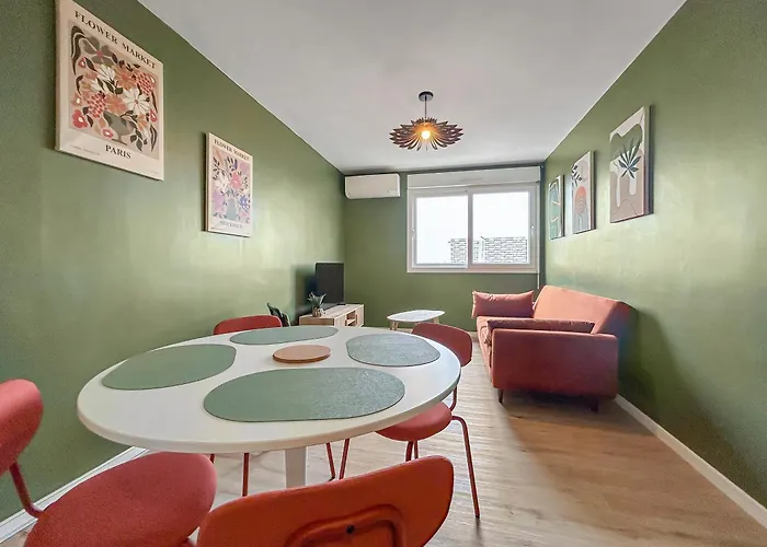 Cosy T3 Plein Centre, Clim & Balcon Apartman