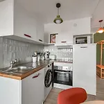 Cosy T3 Plein Centre, Clim & Balcon Apartment *