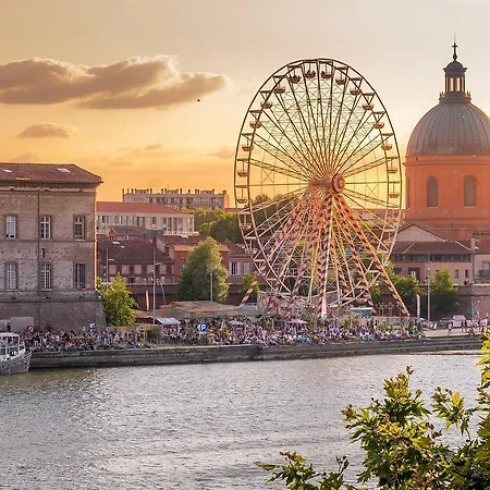 Cosy T3 Plein Centre, Clim & Balcon